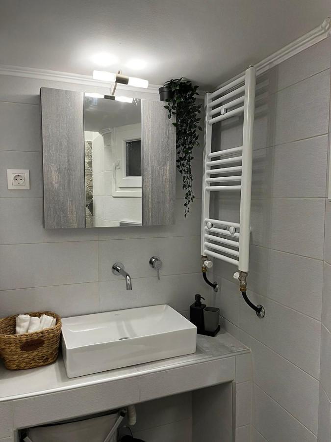 Modern Flat Ag. Dimitriou Apartment Солун Екстериор снимка